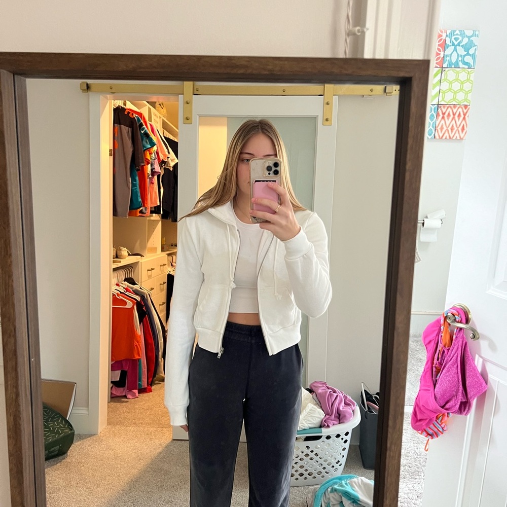 White brandy Melville jacket